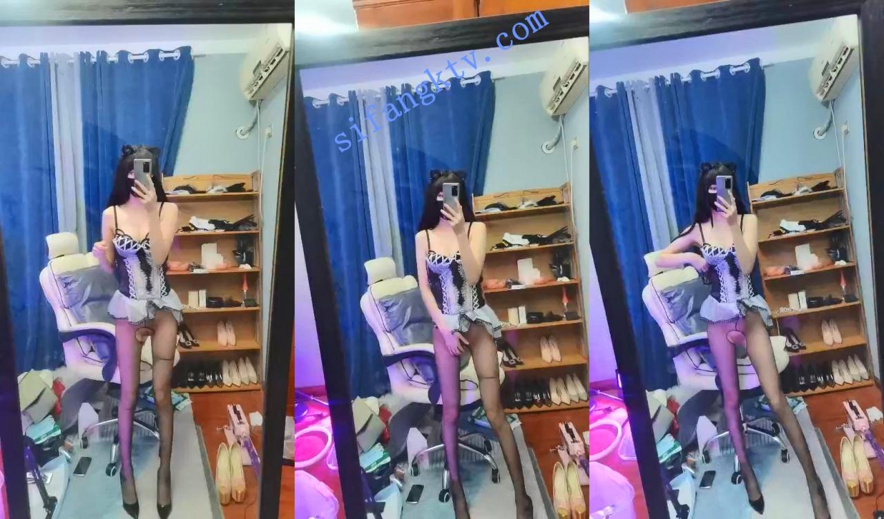 ₩ 175长腿女神 175长腿女神即将开约掰穴超级诱惑 图 01