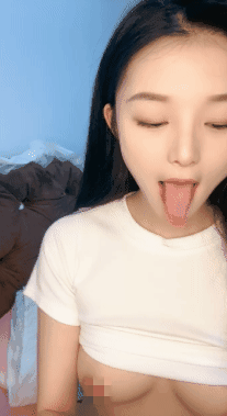 最美校花女神下海 性感小十八 裸舞诱惑 美到无可挑剔 图 04