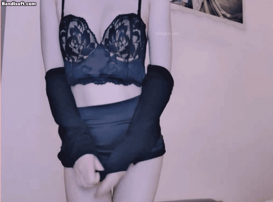 UT-梦菲 梦中女神回归首秀,OL制服蕾丝,千元打赏1对1 图 03