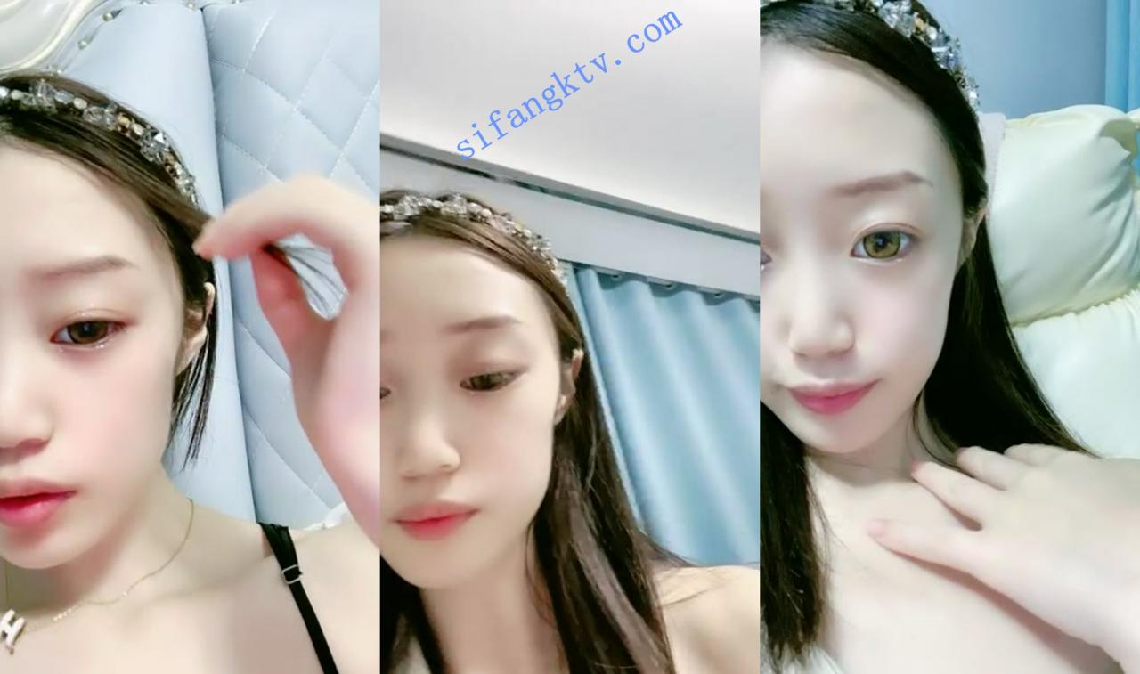 ♋♋极品小仙女来了! 粉嫩一线天 白白嫩嫩,精品美穴 图 01