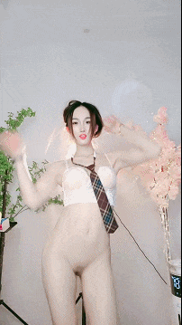 ♈核弹!顶级绿播~ ~ vidu 电动臀~一字马~直接漏B~! 图 02