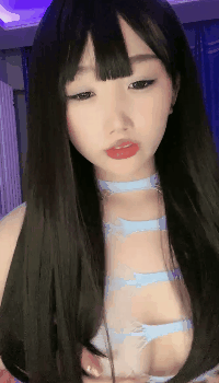 阵阵尼 发骚小仙女全!,奶子比心撅着屁股给狼友看 图 01