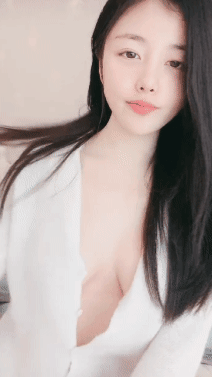 最美大学校花女神下海 晴颜 明星级颜值 初恋的感觉好美 图 02