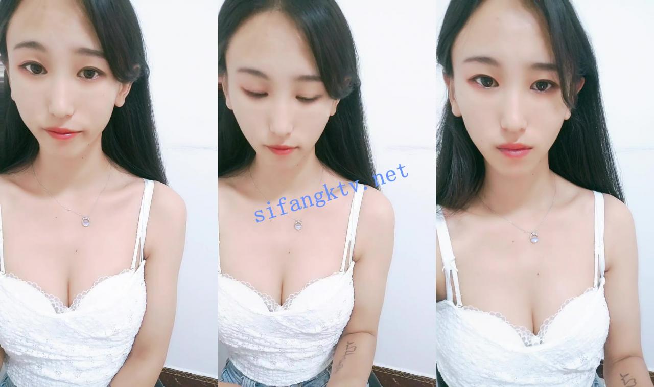 ██骨感学生妹下海! 笙笙 直播间高价收费房自慰大秀 图 01