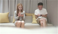 ██骨感学生妹下海! 笙笙 直播间高价收费房自慰大秀 图 14