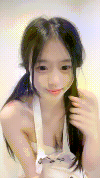 ♈核弹!超甜校花~ ~ 甜的吐泡泡 极品美乳~害我狂撸 图 01
