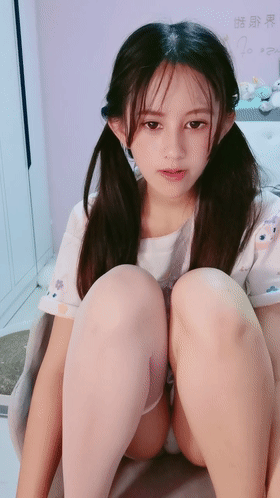 ❤♡颜值好棒~体格苗条~ 萝莉超可爱 罕见这么大尺度~爽 图 01