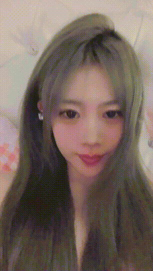 兄弟们!女神简直美到了顶点~ 晚蔻 揉穴自慰!我射了3次 图 01