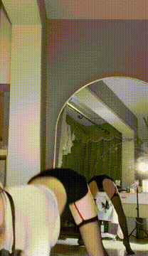 快手 苦茶子+小洁 双女秀腿合集 女友视角 M姿势 图 03