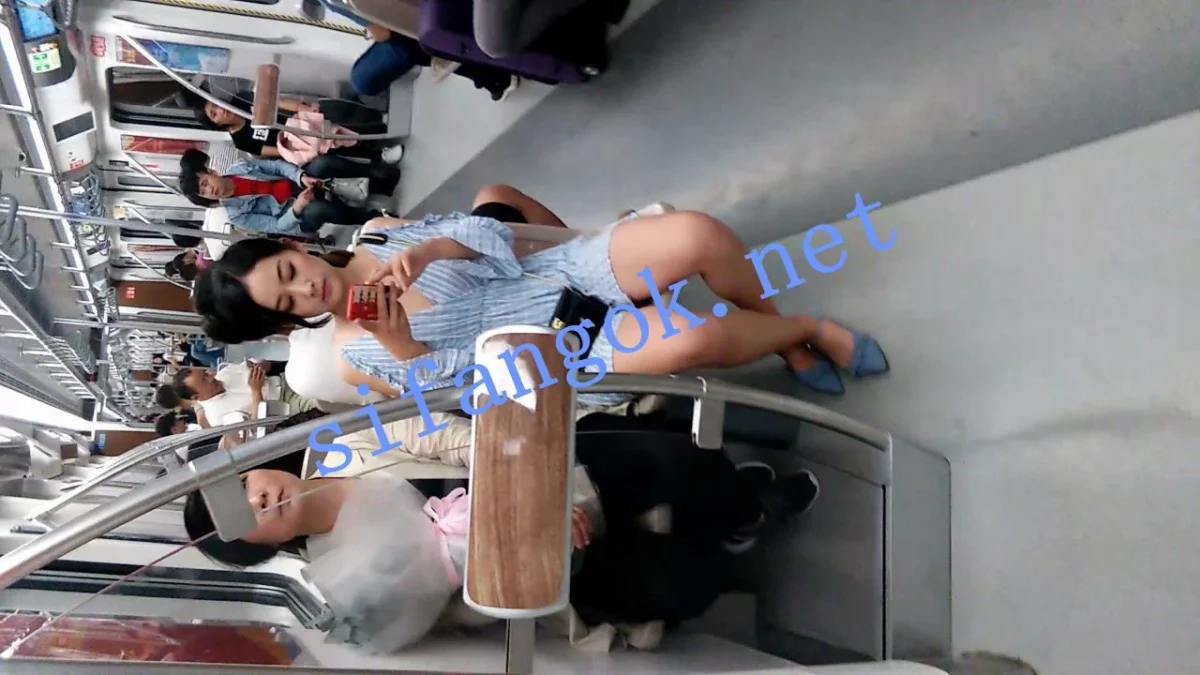 ✅【机场大师级系列】街拍抄底各种极品美女小姐姐大合集
