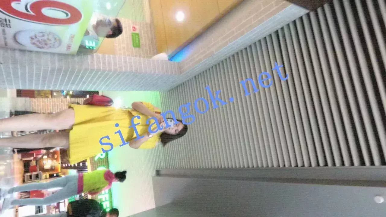 ✅ 机场大师级系列 街拍抄底各种极品美女小姐姐大合集 图 09