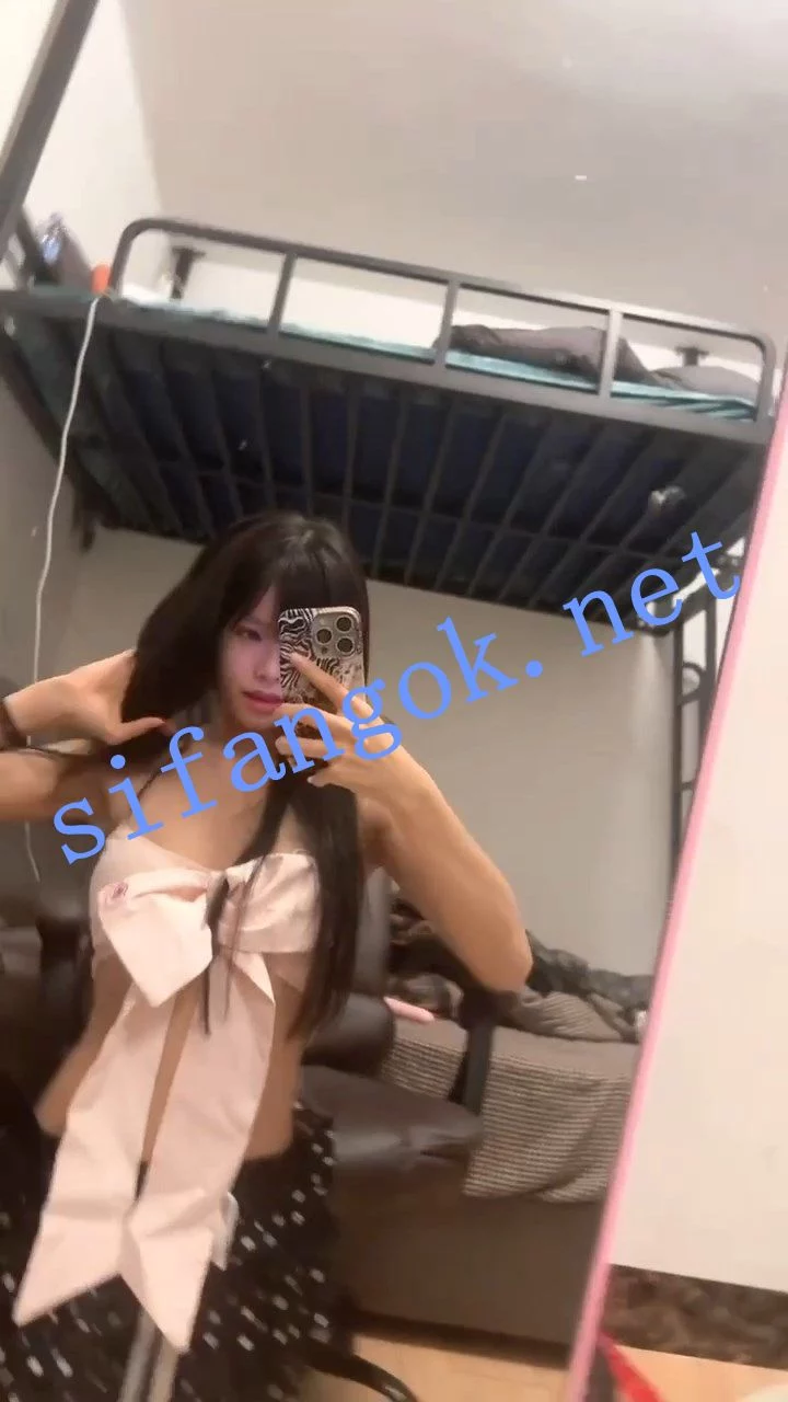 快手萌妹主播 2宝 私拍露脸自慰流浆 新流出3V 图 06