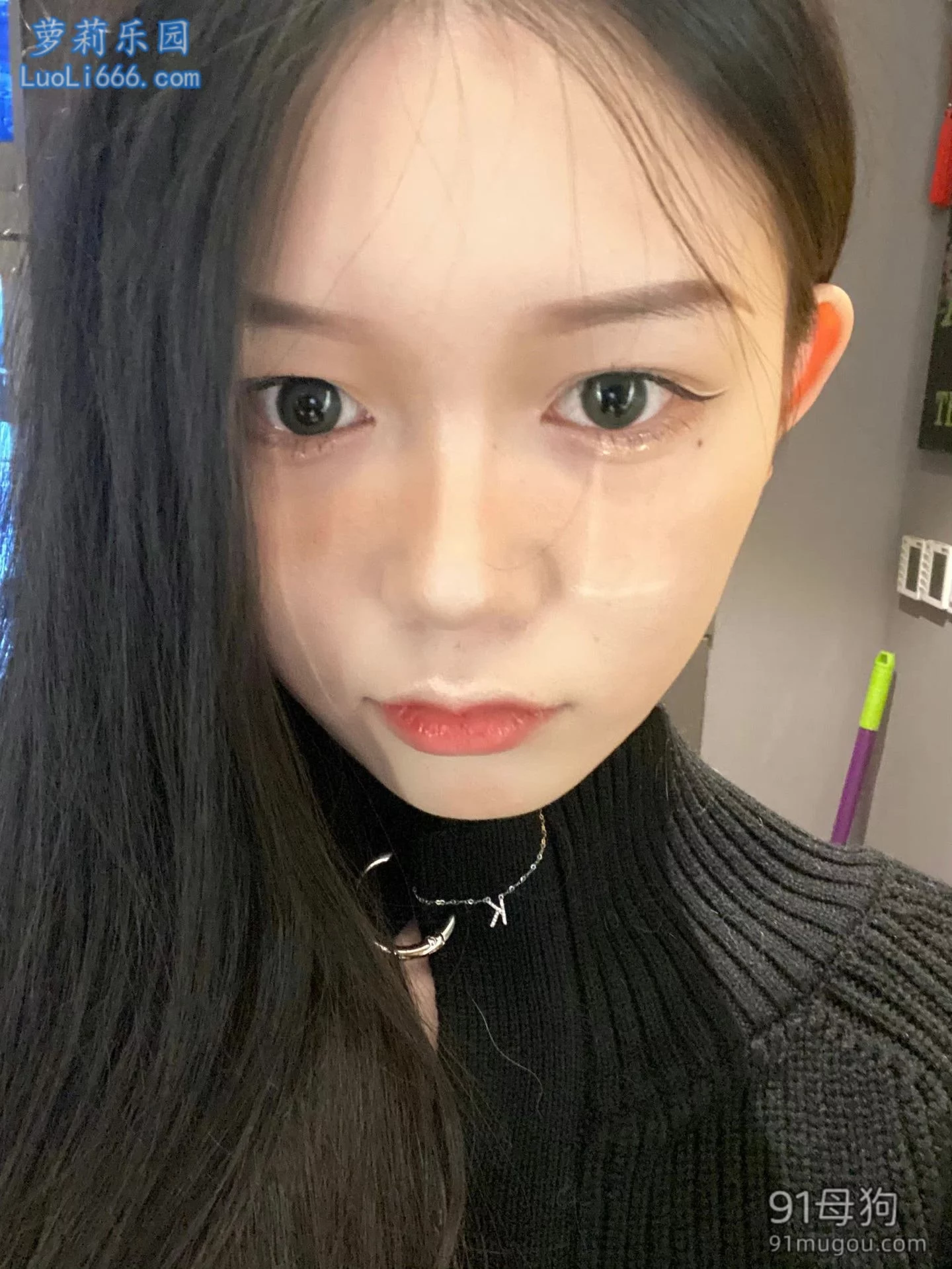 泄密 青岛眼镜妹何薇萌+台球助教唐希沫 衡阳邓煜馨等 图 15