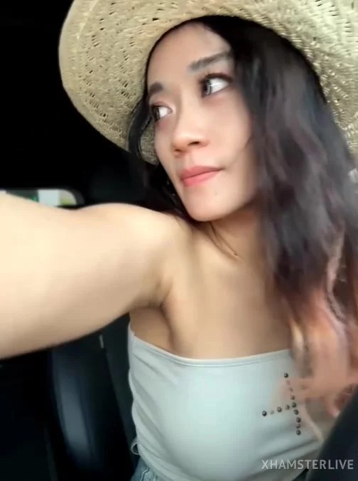 ,主播!! 【sex_bobo 】美女车里自慰,服装店卖骚 图 03
