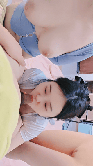 【三个极品小姨子】三个天然大奶馒头逼 小B粉嫩还都无毛 被轮操【16V+21.12G】